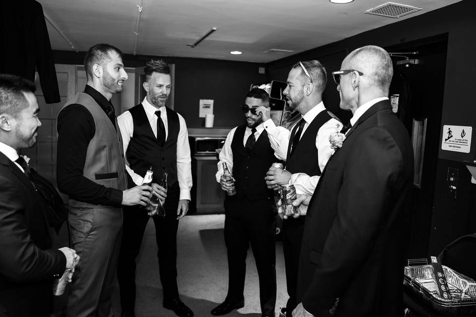 Groomsmen in black and white