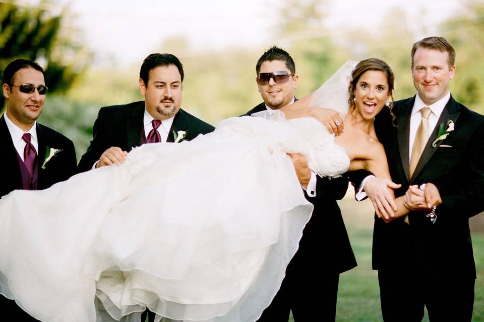 Bride and groomsmen