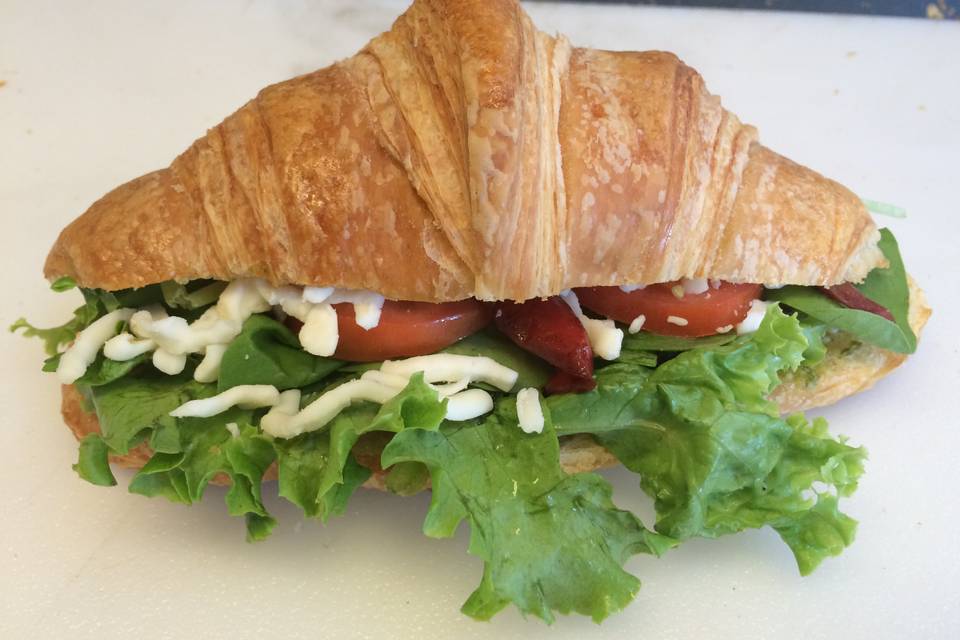 Croissant sandwich