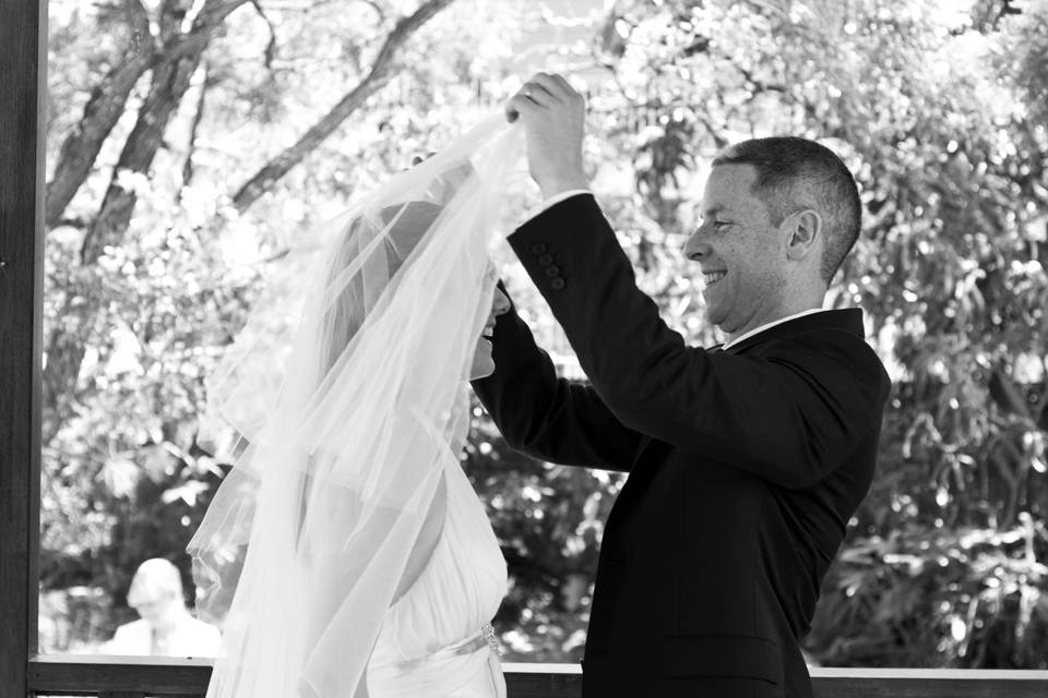 Bride & Groom - Brisbane