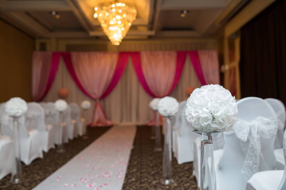 Alberta Wedding Decorations - Reviews for 70 Decorations