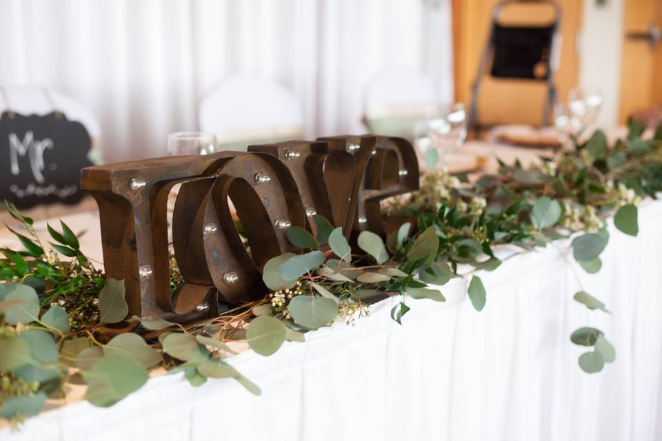 Loving the head table