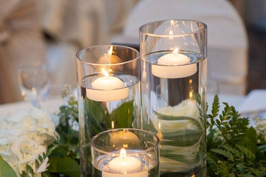 Floating Candles Centerpieces