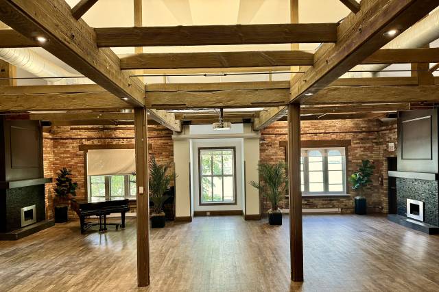Oakham Lounge -2nd Floor