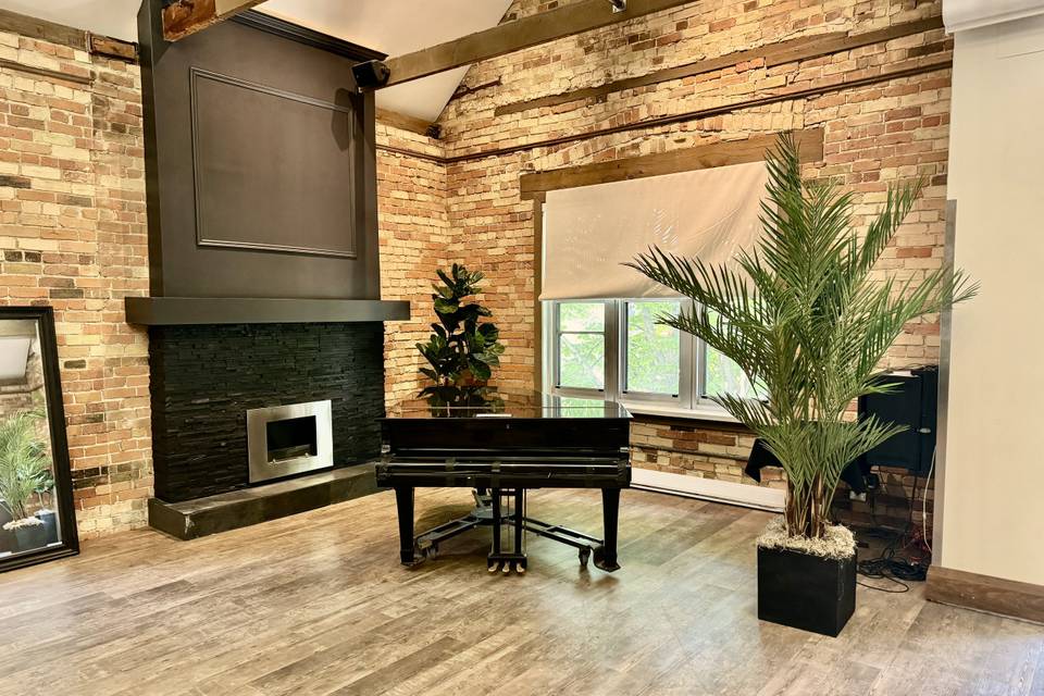 Oakham Lounge -2nd Floor