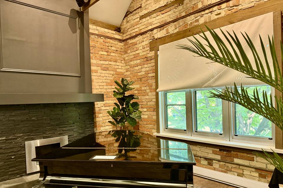 Oakham Lounge -2nd Floor