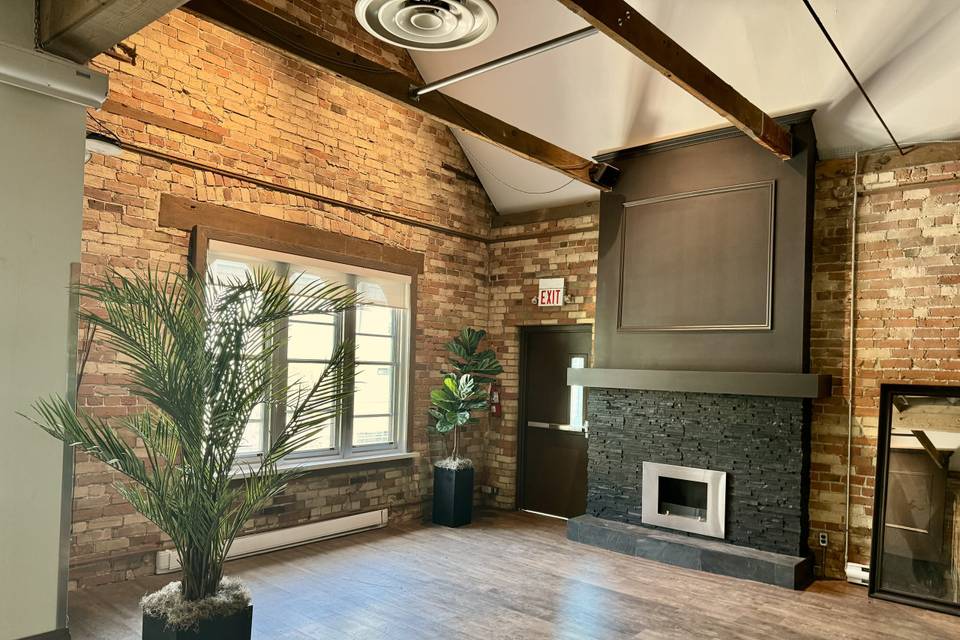 Oakham Lounge -2nd Floor