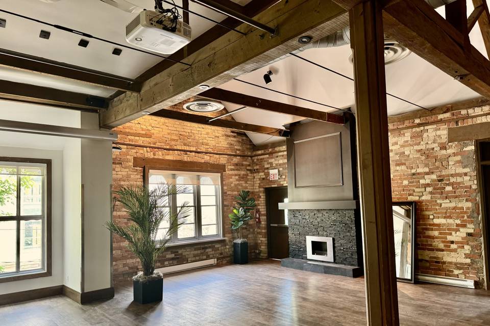 Oakham Lounge -2nd Floor