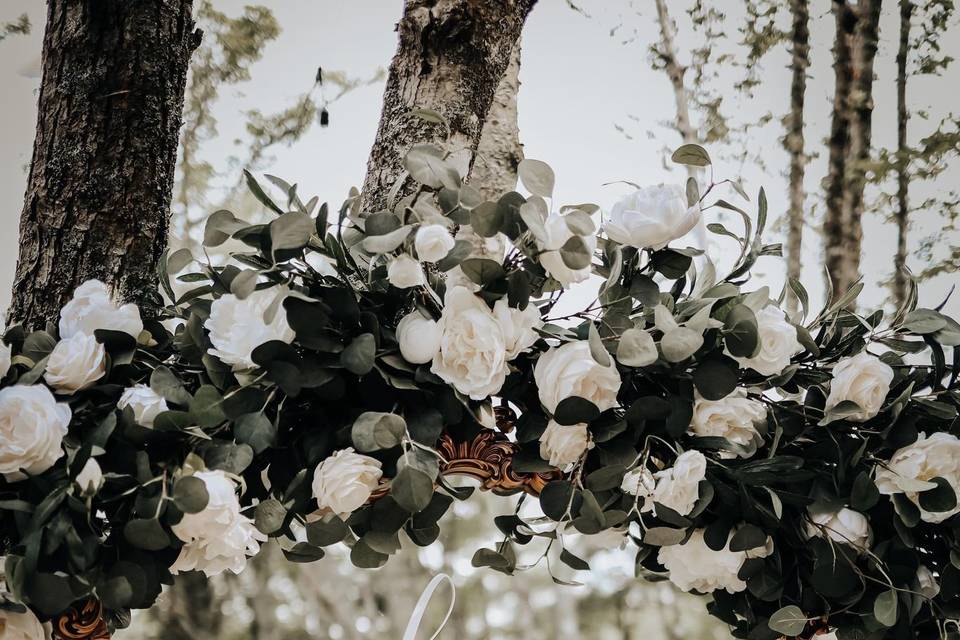 Our garlands and signs