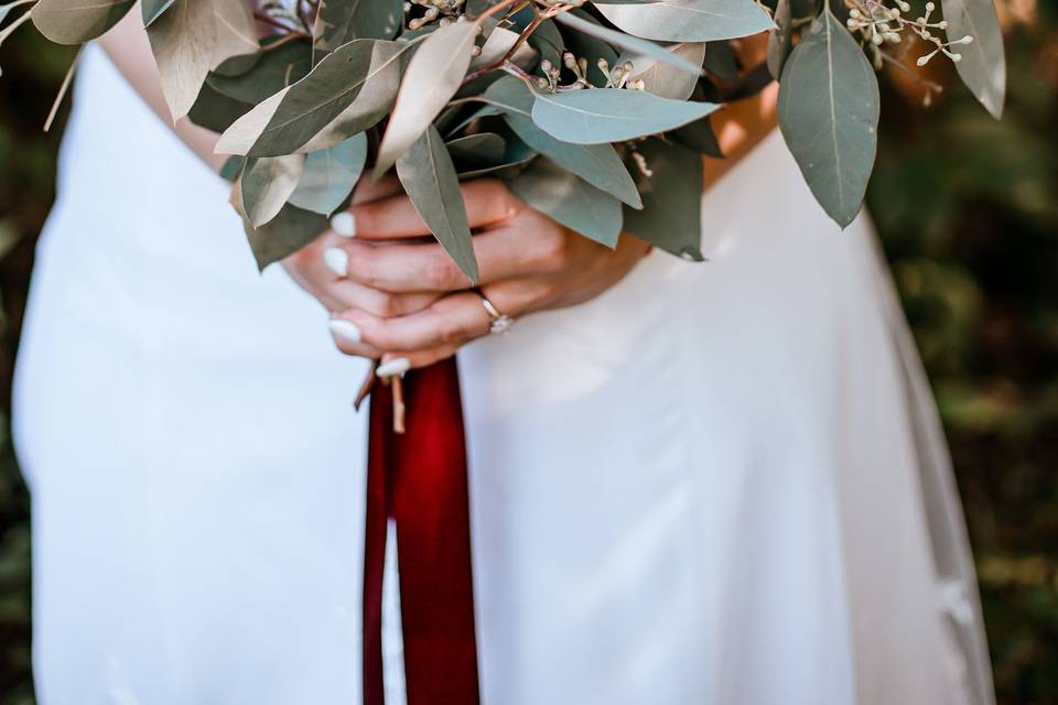 R+M's Rustic Outdoor Wedding