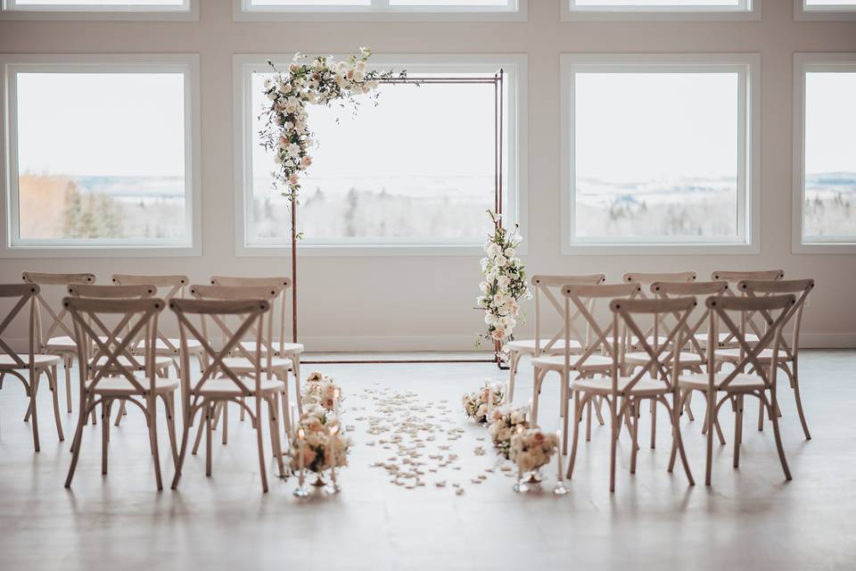 Decorated for a ceremony, Lindsay Nickel Photography