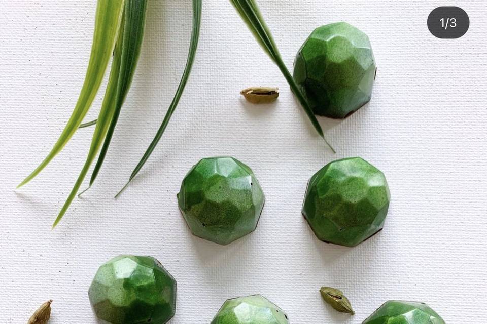 Cardamom Latte Truffle