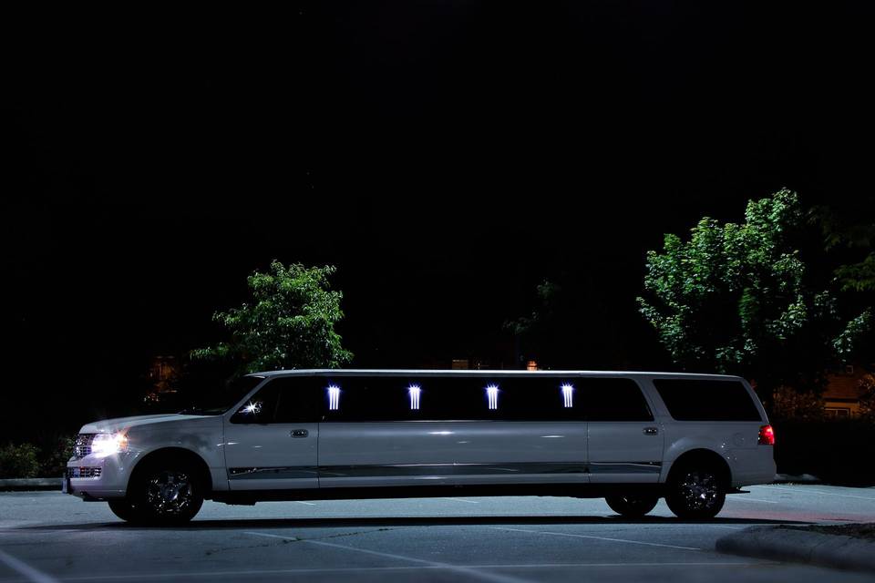 Destiny Limousine