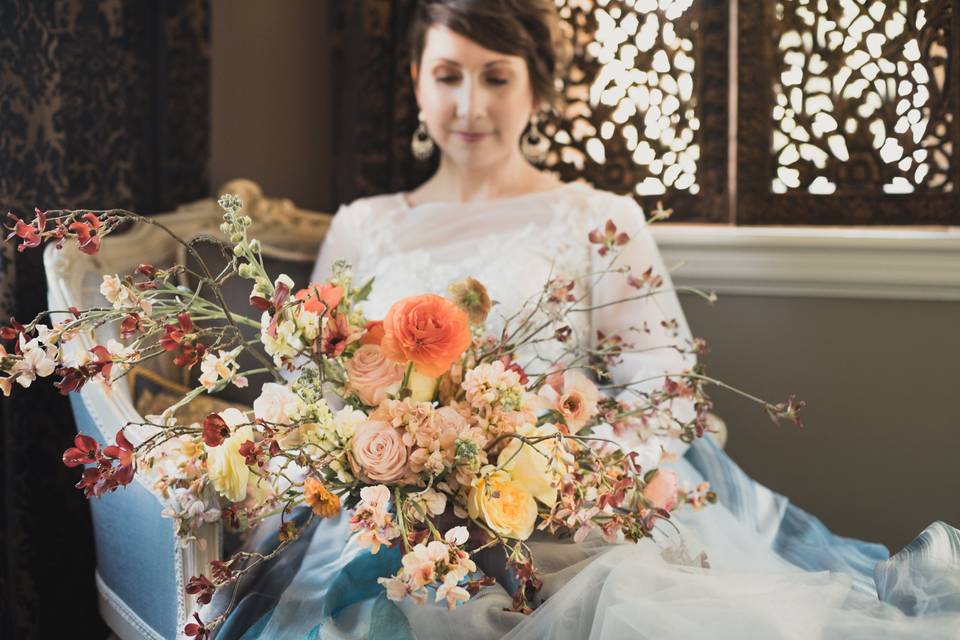 Bride holding her bouquet