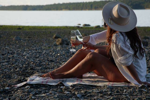 Babe Co. Luxury Dolce Glow Tans + Bridal Beauty Prep Services