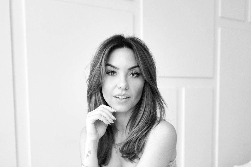 Natural beauty-modern bridal