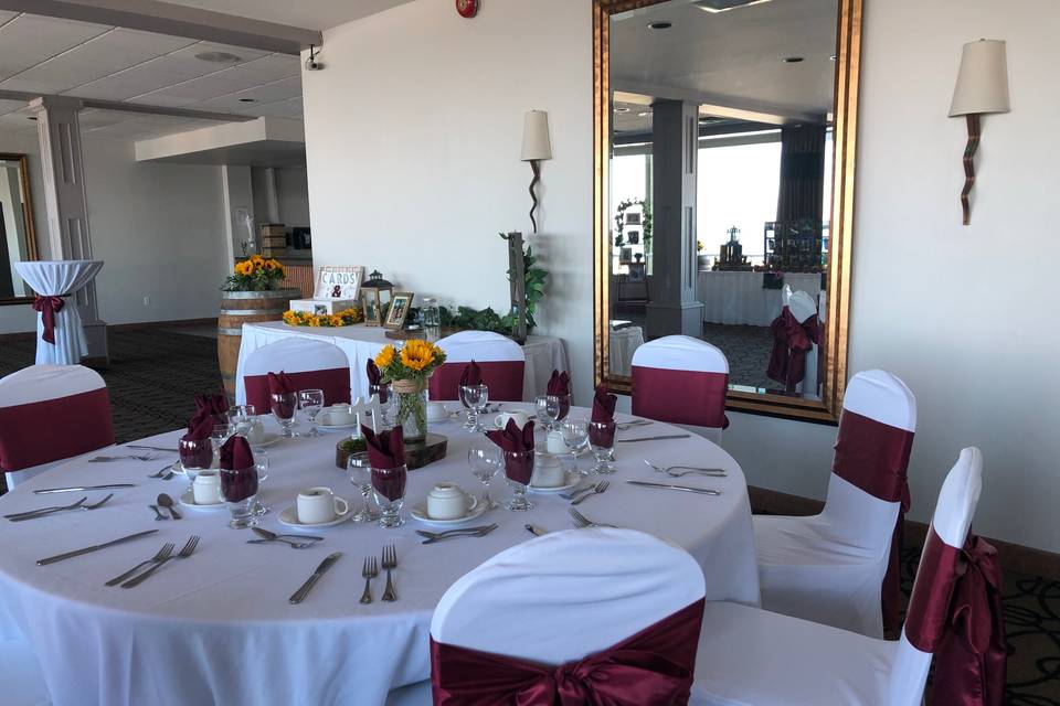 Ramada Jordan Beacon Harbourside Hotel & Suites