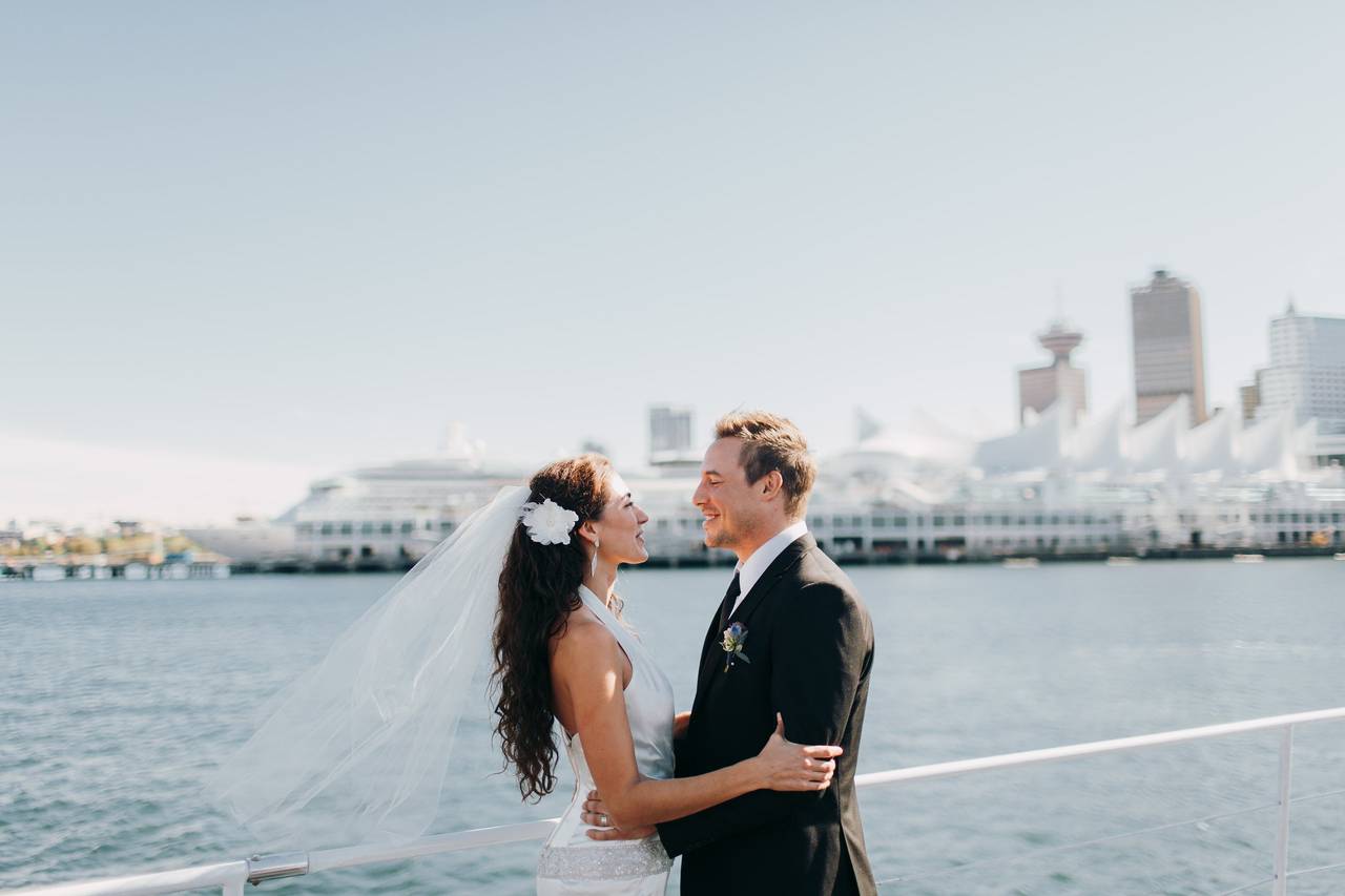 yacht charter vancouver wedding