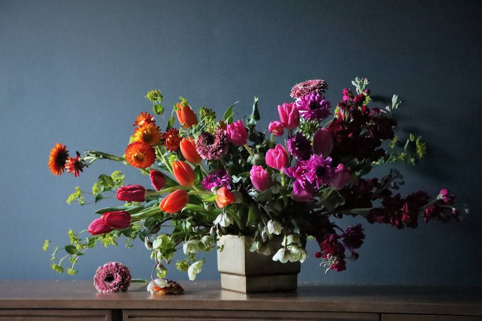 Full Colour Arrangement