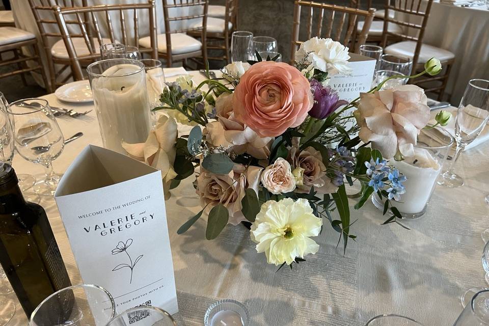 Floral table decor