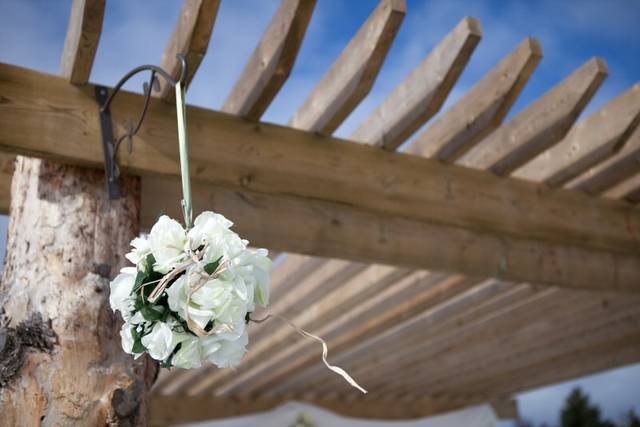 Outdoor ceremony