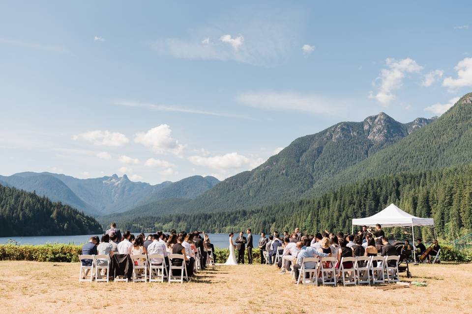 Cleveland Dam wedding ceremony