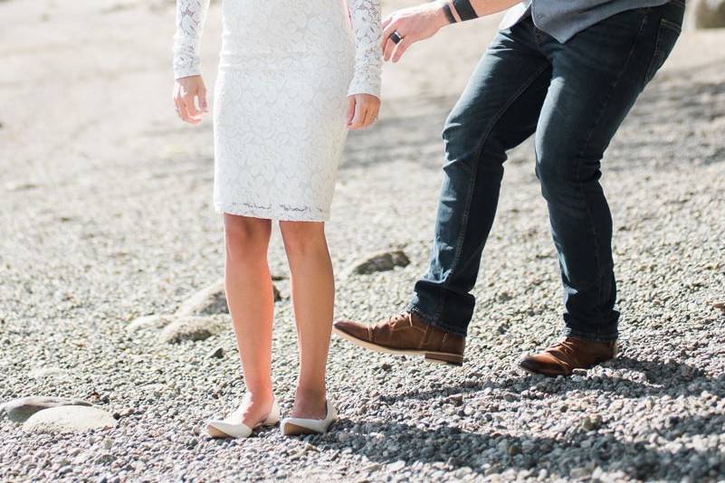 Foggy pnw forest wedding