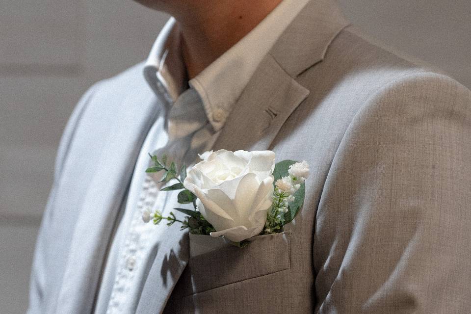 Groomsmen Boutonniere