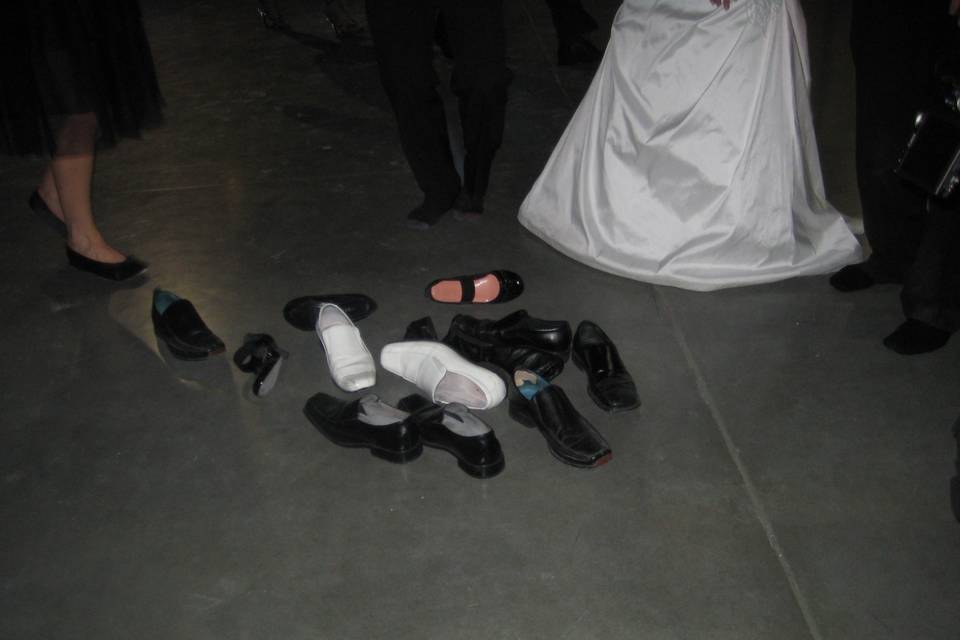 Dynamic Weddings Photographer Videographer DJ Disc Jockey Wedding Planner Cakes Cup Cakes Photo Boot