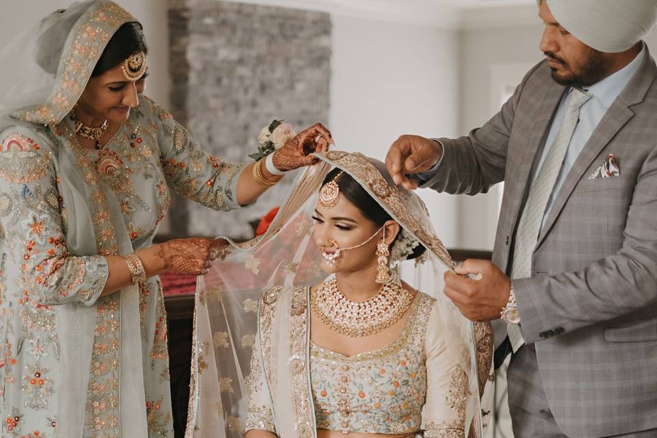 Dreamy Outdoor Sikh Wedding