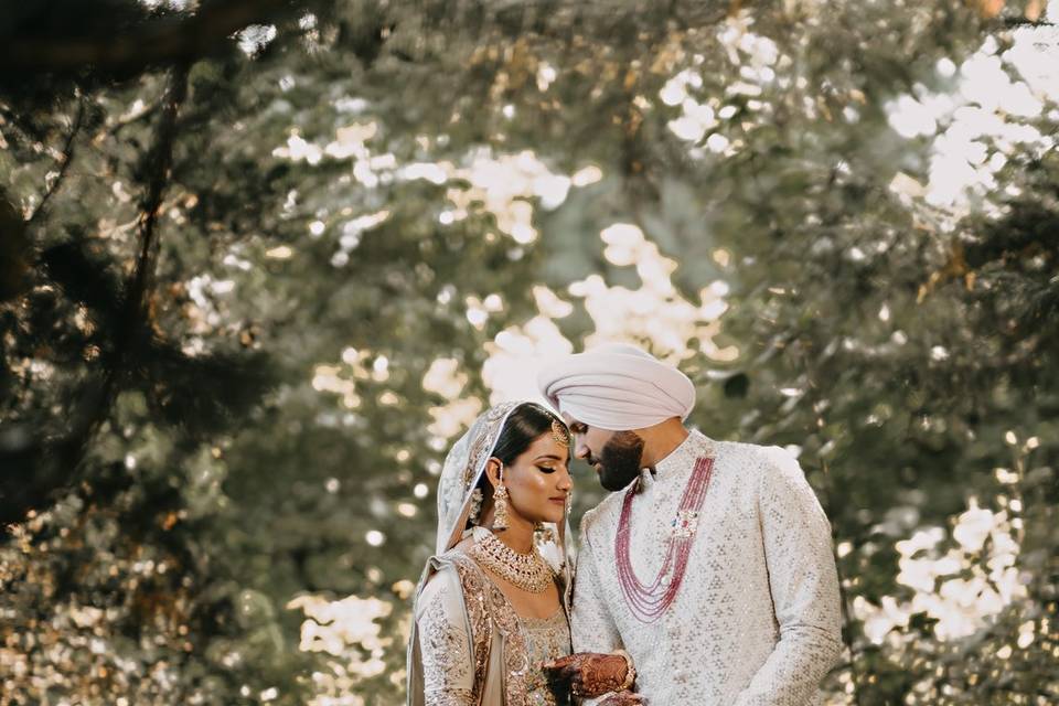 Dreamy Outdoor Sikh Wedding