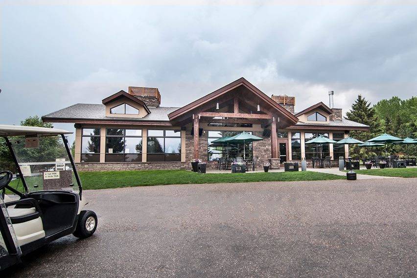 Golf course wedding Edmonton