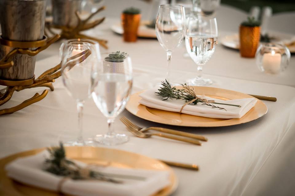 Gold Tablescape