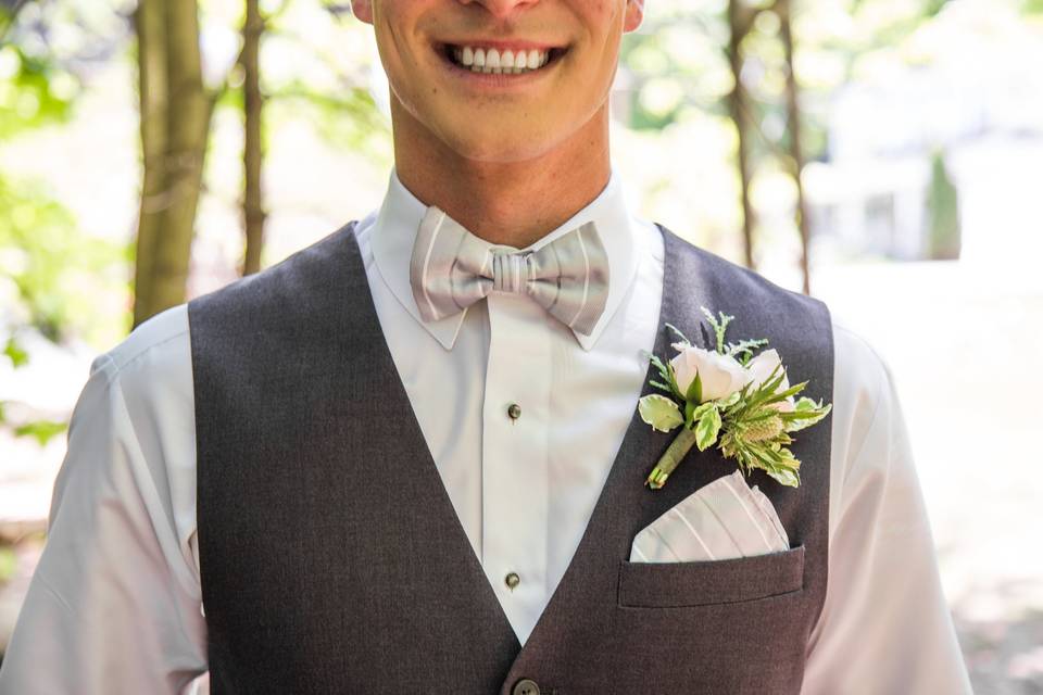 Outdoor Wedding Groom