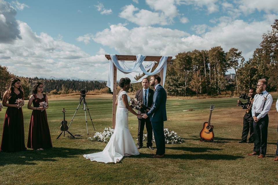 Taking the vows outdoor