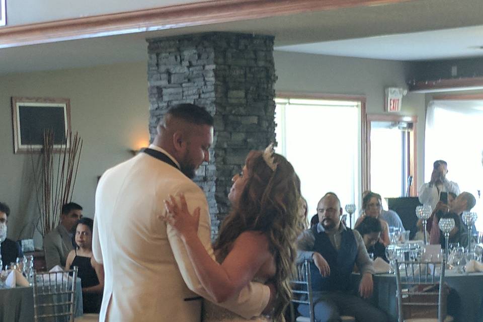 Couple's first dance