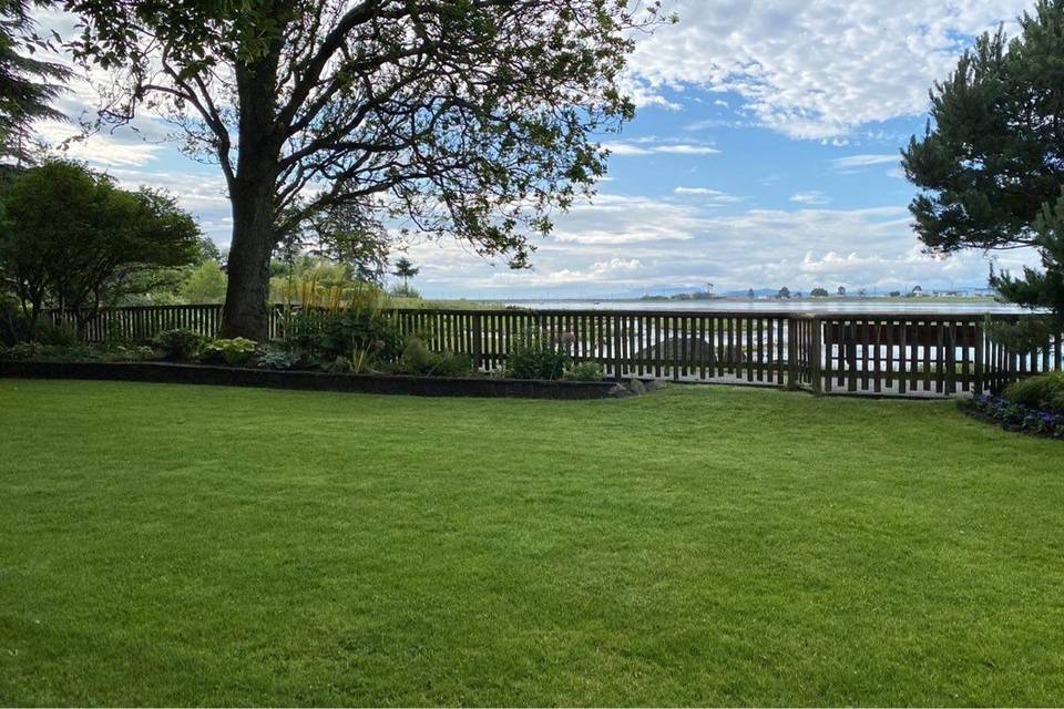 Lower Garden view of the ocean