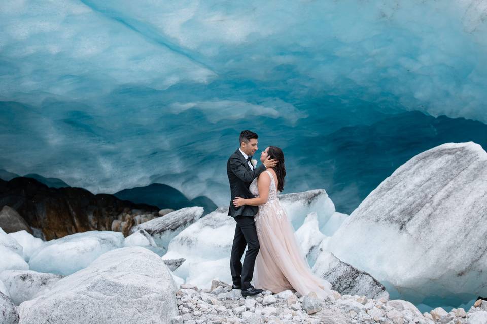 Helicopter elopement