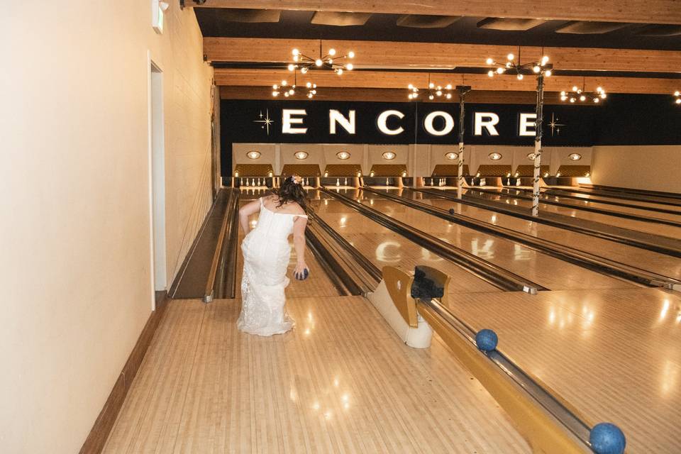 Bride Bowling