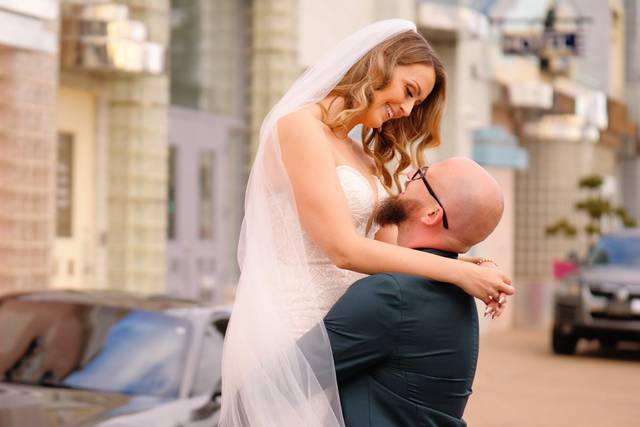 Retro Suites Wedding