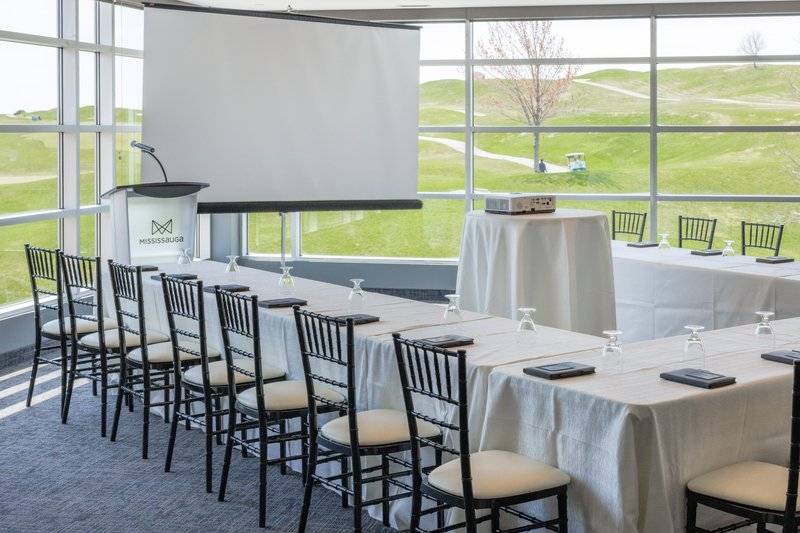 U Shape Meeting Setup