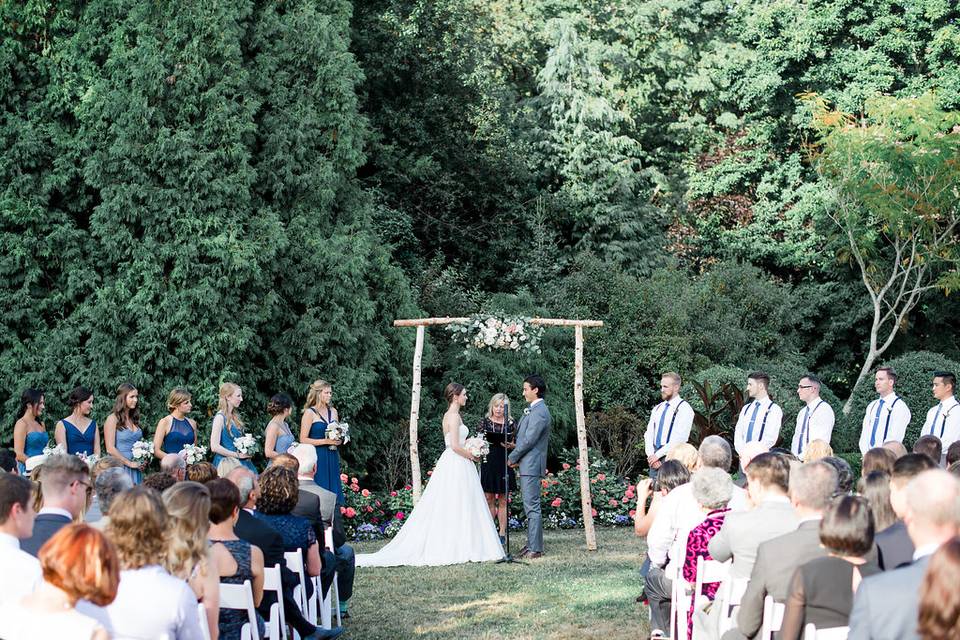 Garden backdrop - Ceremony