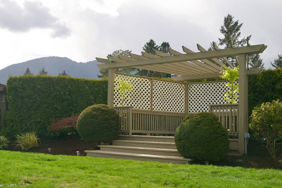 Ceremony gazebo and landscaping