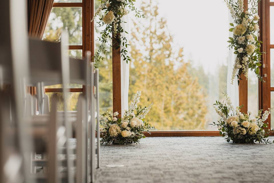 Ceremony decor and flowers