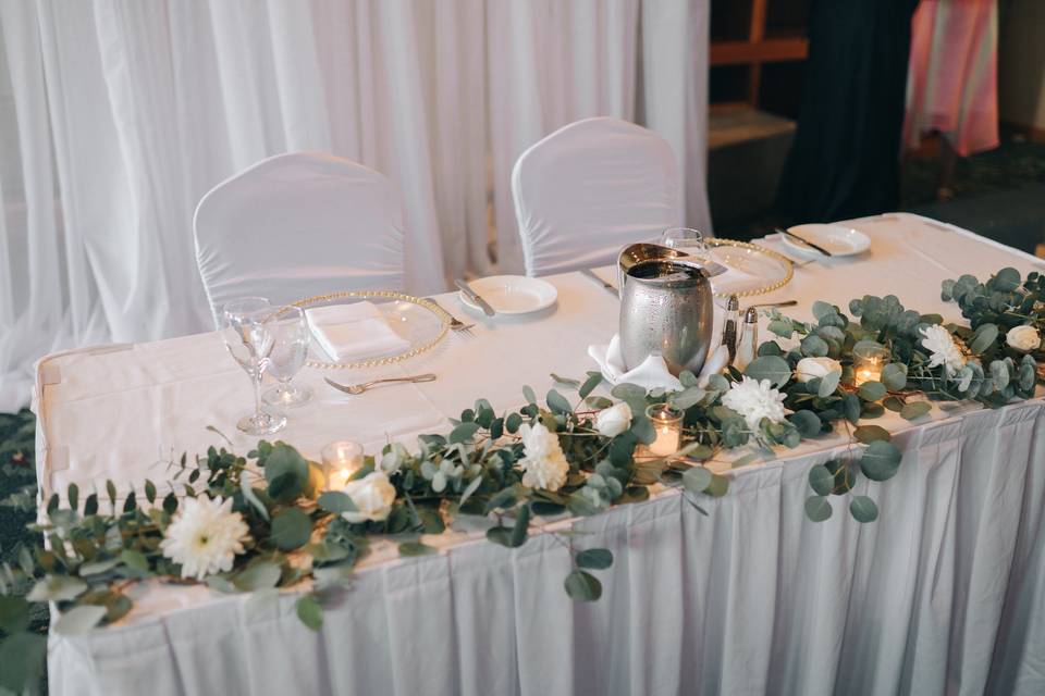 Head table decor