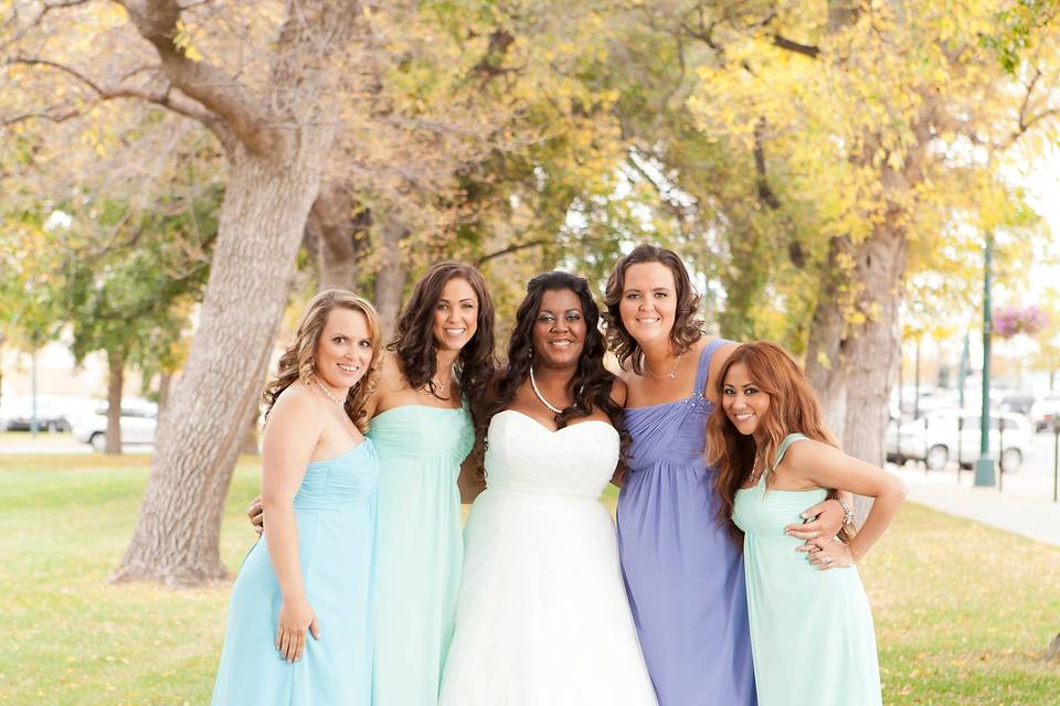 Fall Outdoor Bridal Party