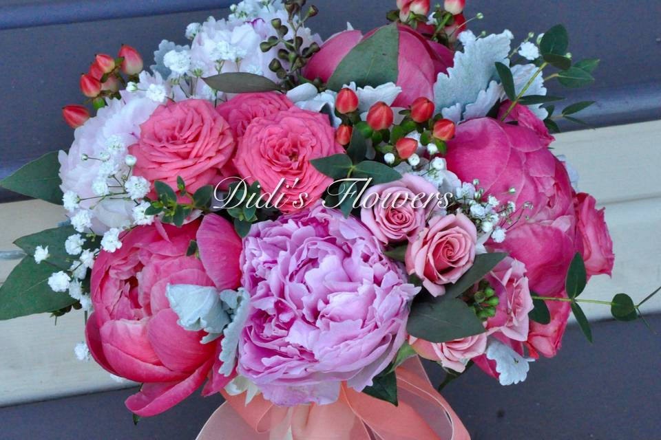 Peonies & Roses Bouquet