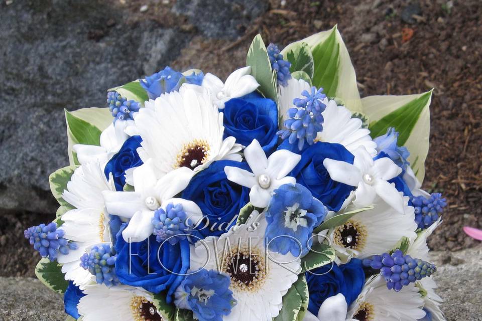 Blue & white bouquet