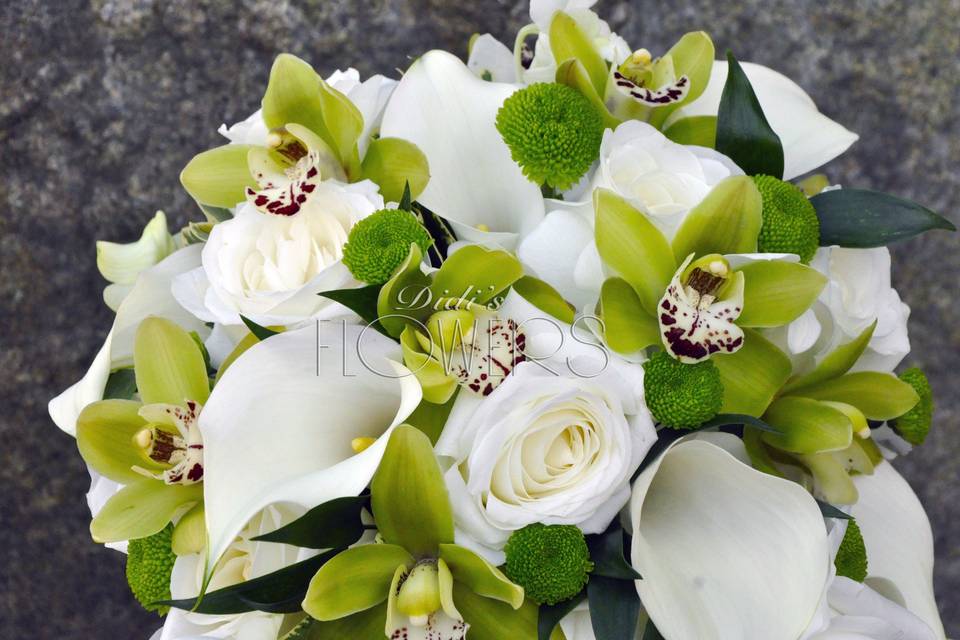 White & green bouquet