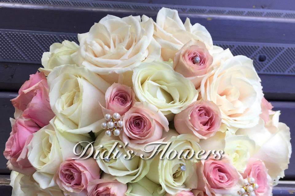 Soft Pink & Ivory Bouquet